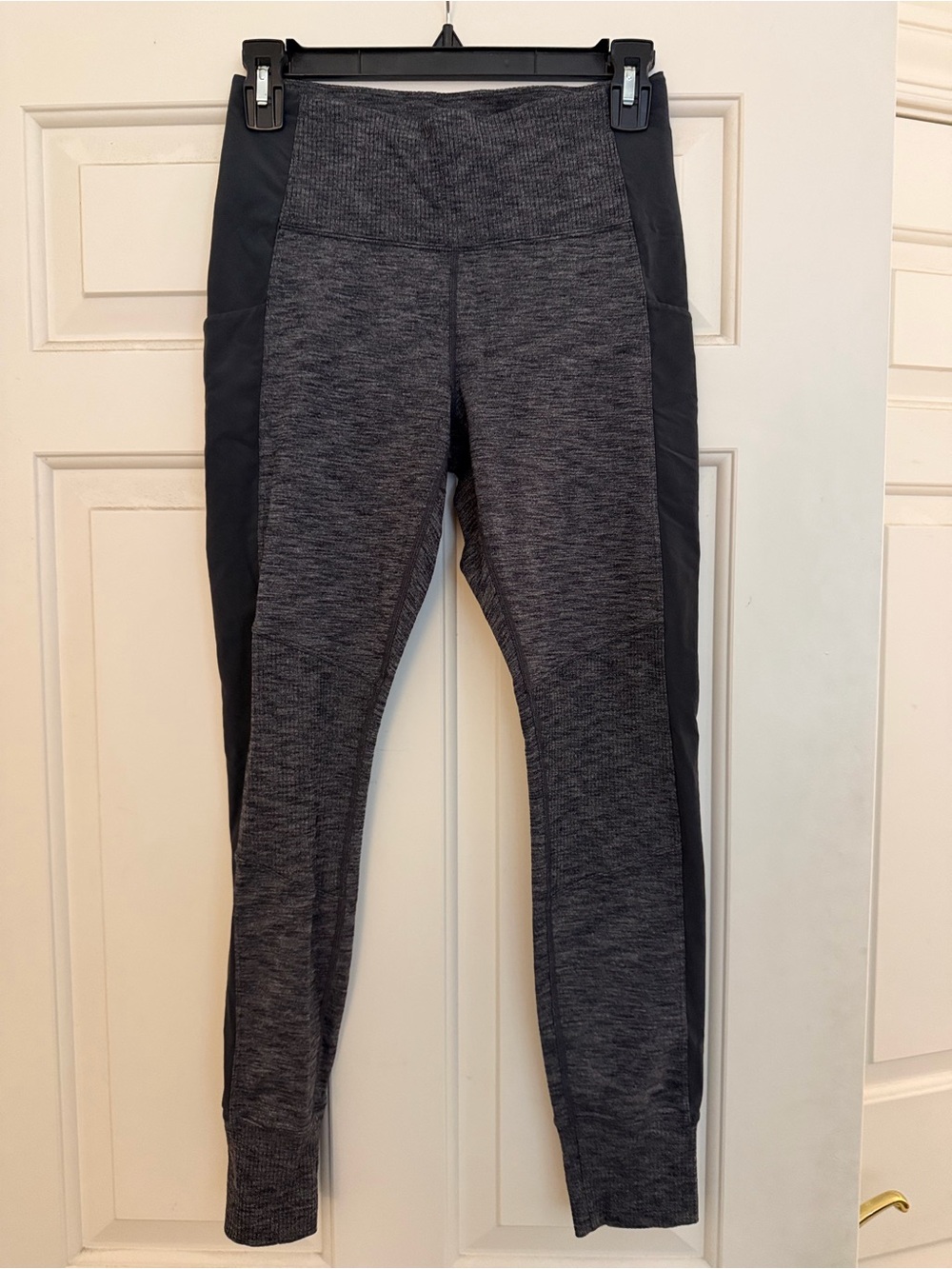 Athleta Performance Leggings in Dark Heather Gray